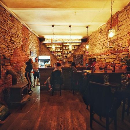 The Monks Bunk Hostel & Bar Tallinn Exteriör bild
